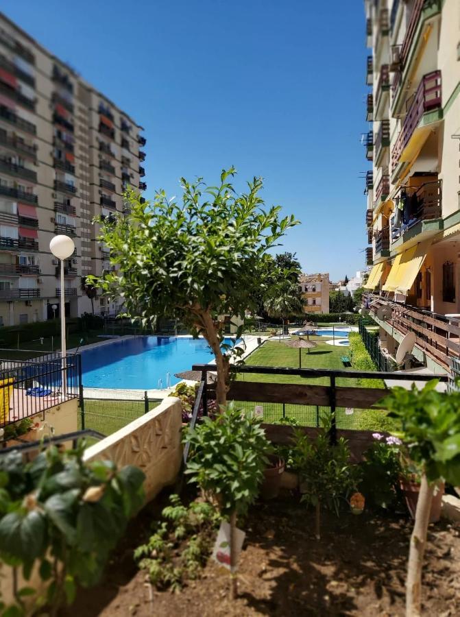 Sun&Relax Apartment By The Beach Benalmadena Costa Eksteriør billede